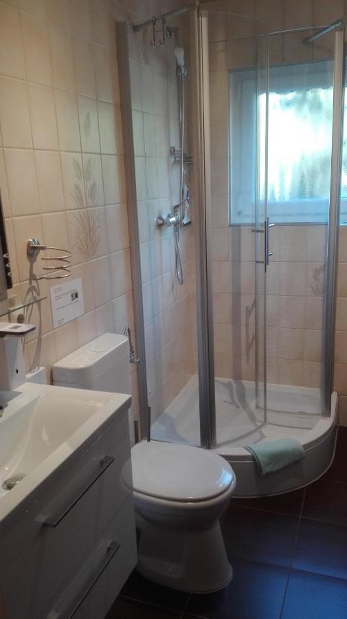 Ferienwohnung Schmitz Anschau Buitenkant foto