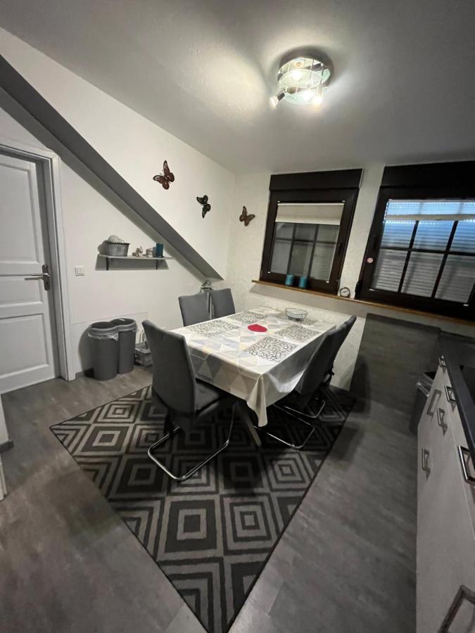 Ferienwohnung Schmitz Anschau Buitenkant foto