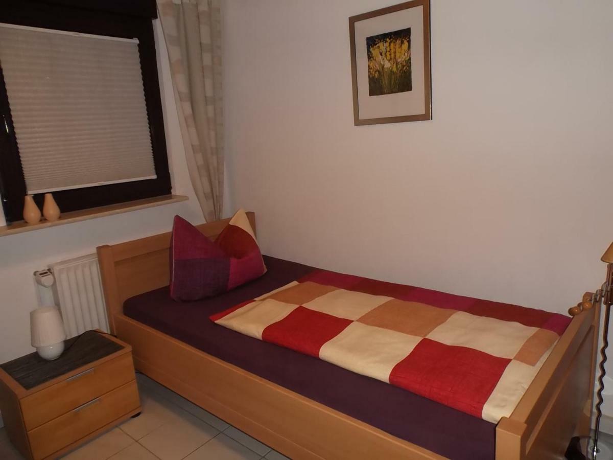 Ferienwohnung Schmitz Anschau Buitenkant foto