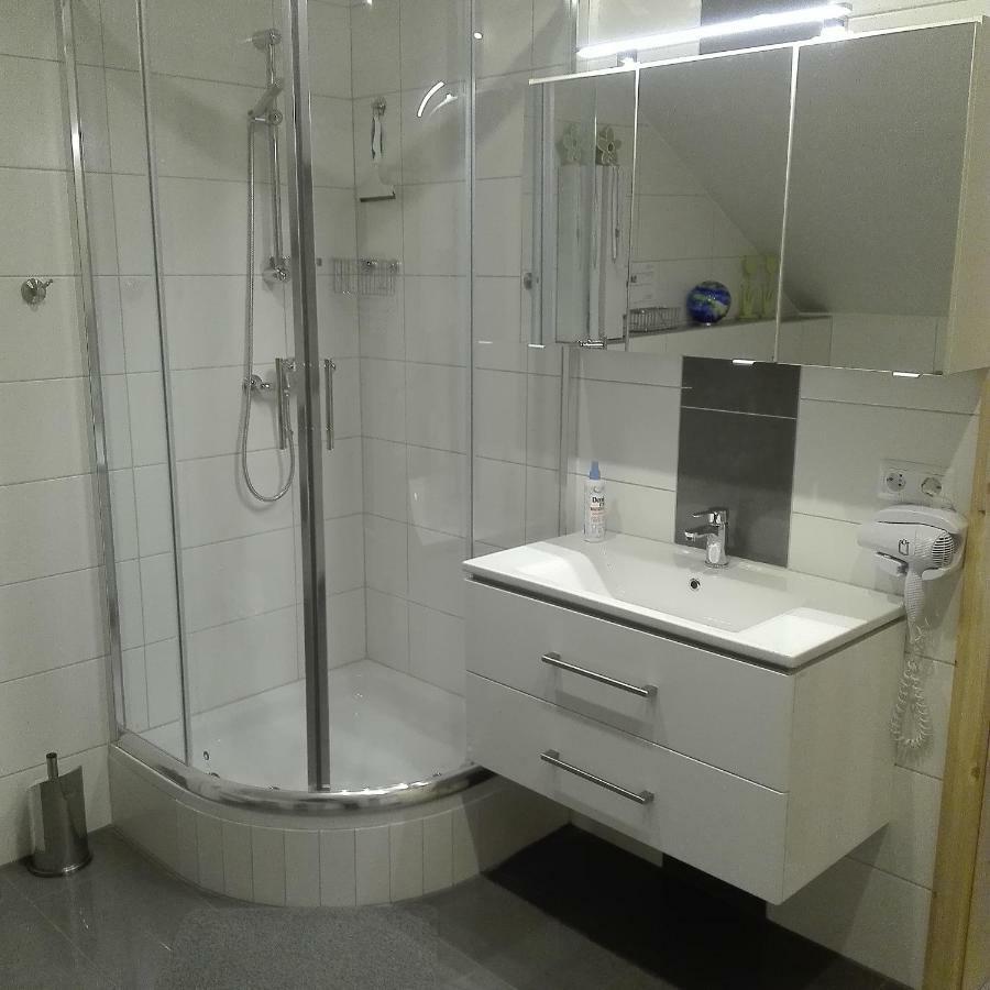 Ferienwohnung Schmitz Anschau Buitenkant foto